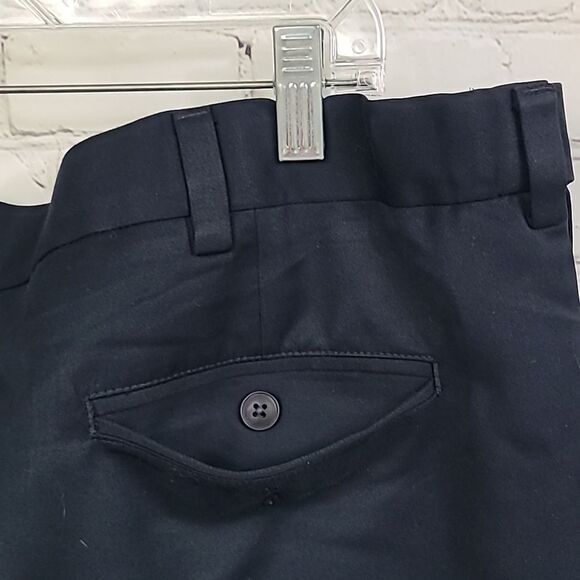 Roundtree & Yorke Men's 42 Adjustable Waist 9" Dress Shorts Flat Front Navy Blue - Picture 4 of 8